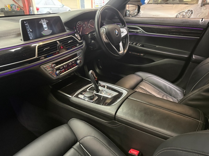 BMW 7 Series 730D Xdrive M Sport Black #5