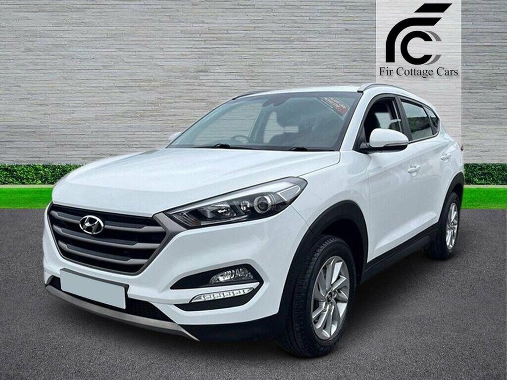 Hyundai Tucson Suv 2.0 Crdi Se Nav 4Wd Euro 6 201717 RV17EHB White #3