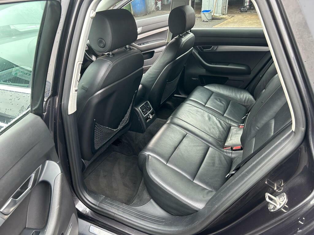 Audi A6 Allroad  Black #15