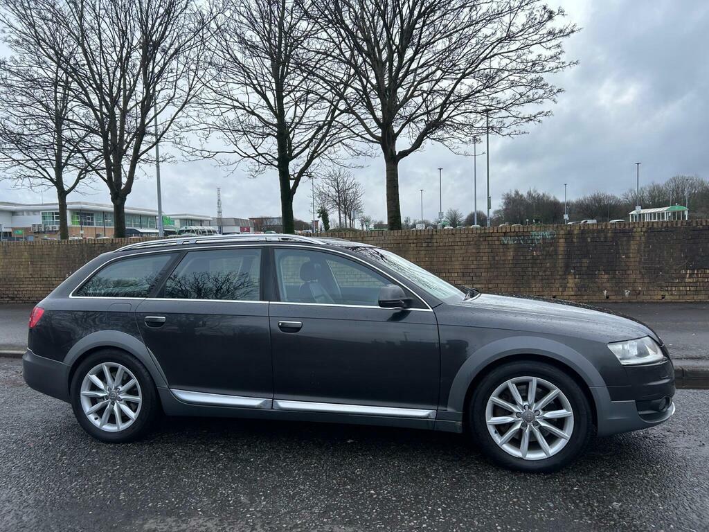 Audi A6 Allroad  Black #1