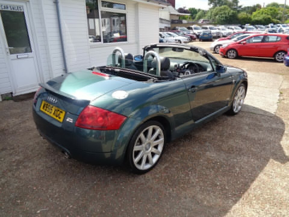 Audi TT Convertible 2000 Green
