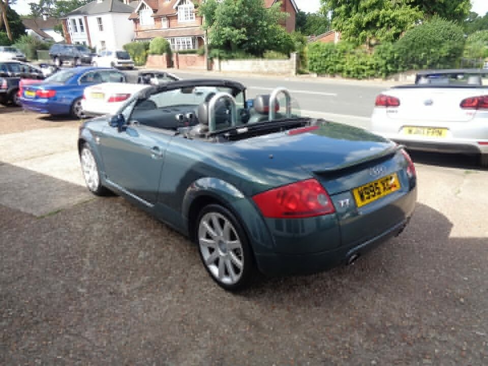 Audi TT Convertible 2000 W995XGC Green #3