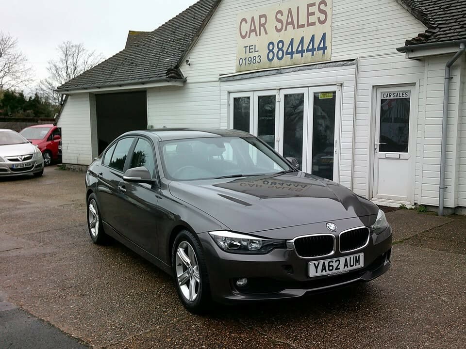 BMW 3 Series Saloon 2.0 318D Se Saloon 2013 Brown