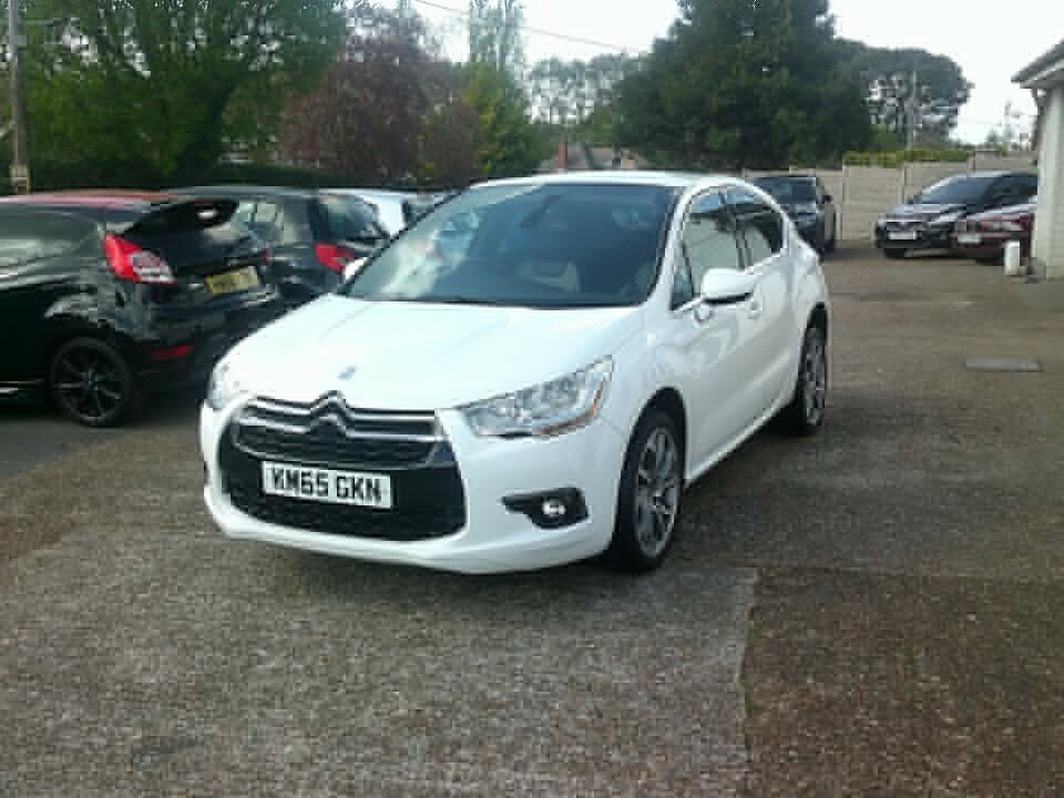 Citroen DS4 Hatchback 1.6 Bluehdi Dstyle Nav 2015 White #5