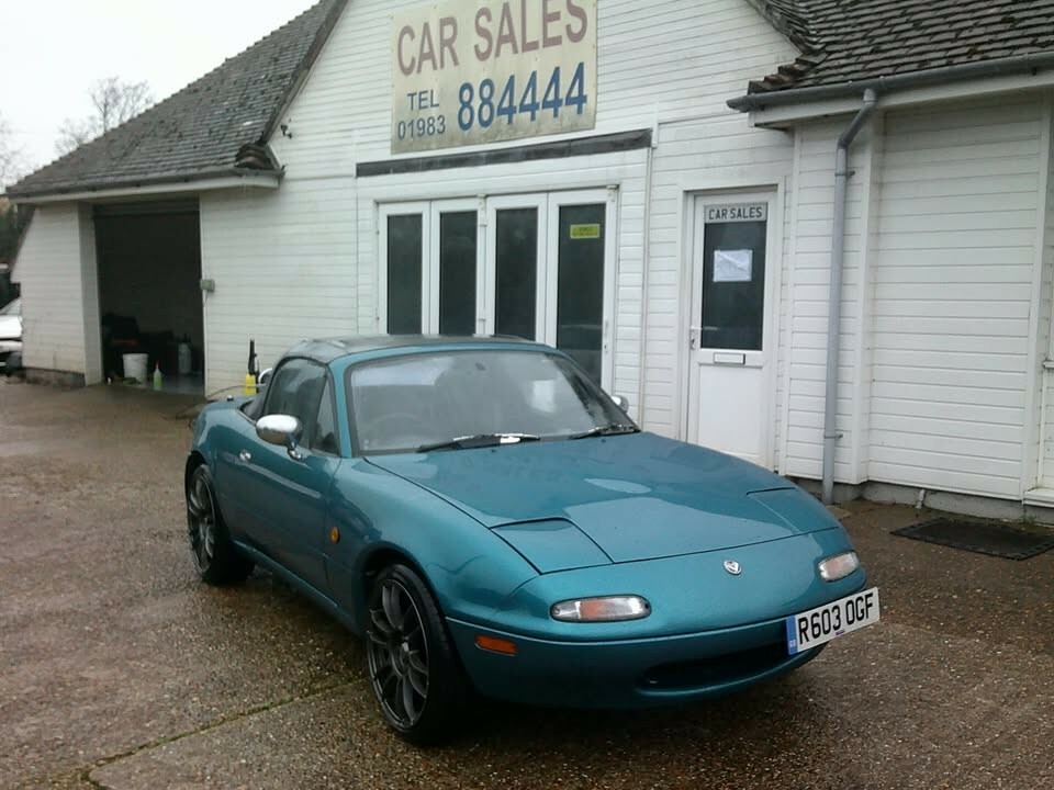Mazda 121 Convertible 2000 Green