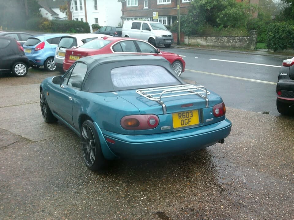 Mazda 121 Convertible 2000 Green #4