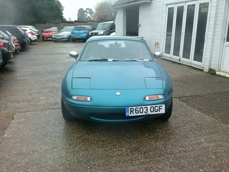 Mazda 121 Convertible 2000 Green #6