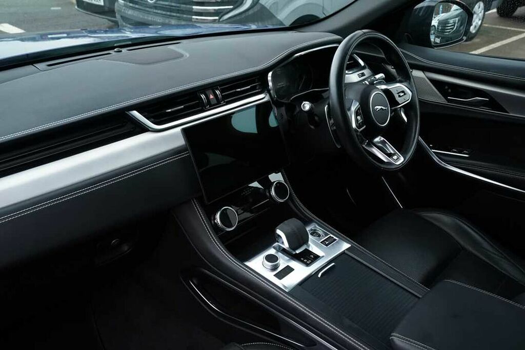 Jaguar F-Pace 2.0 P250 R-dynamic Se Awd Blue #2