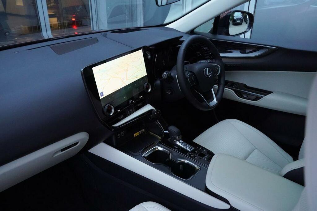 Lexus NX 450H Premium Plus Pan Roof RE75ZHM #2