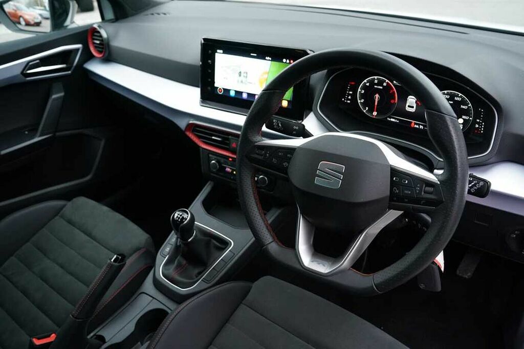Seat Ibiza 1.0 Tsi 115 Fr Sport BG25HDV White #6