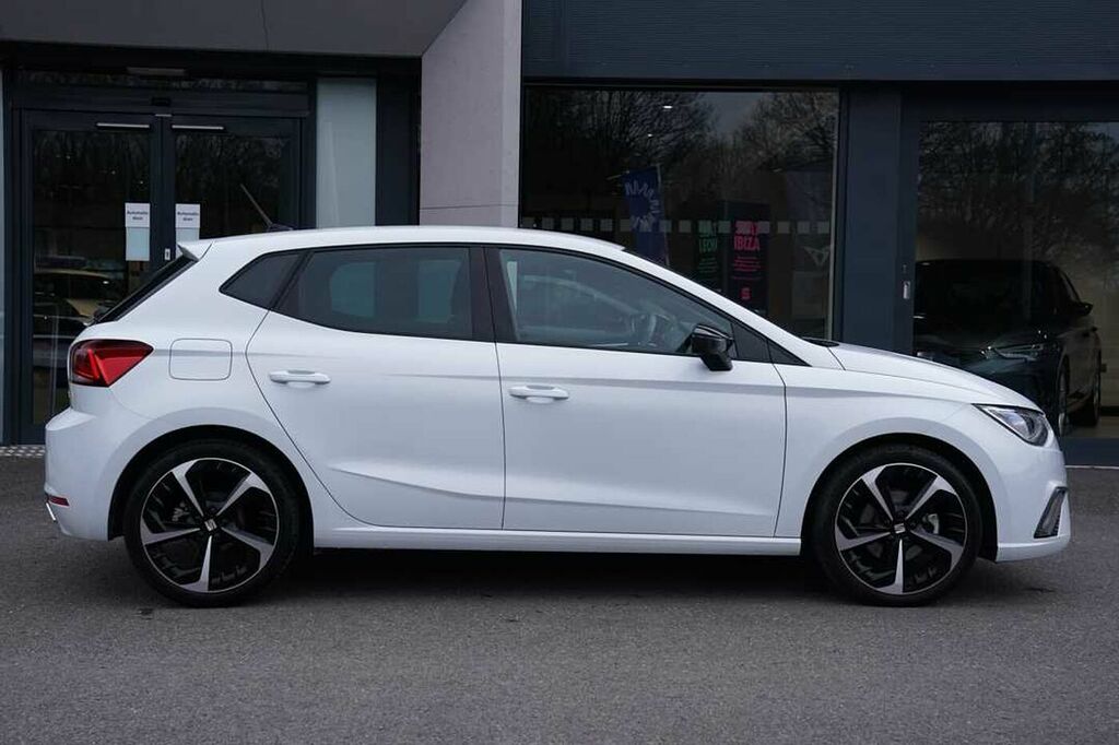 Seat Ibiza 1.0 Tsi 115 Fr Sport BG25HDV White #4