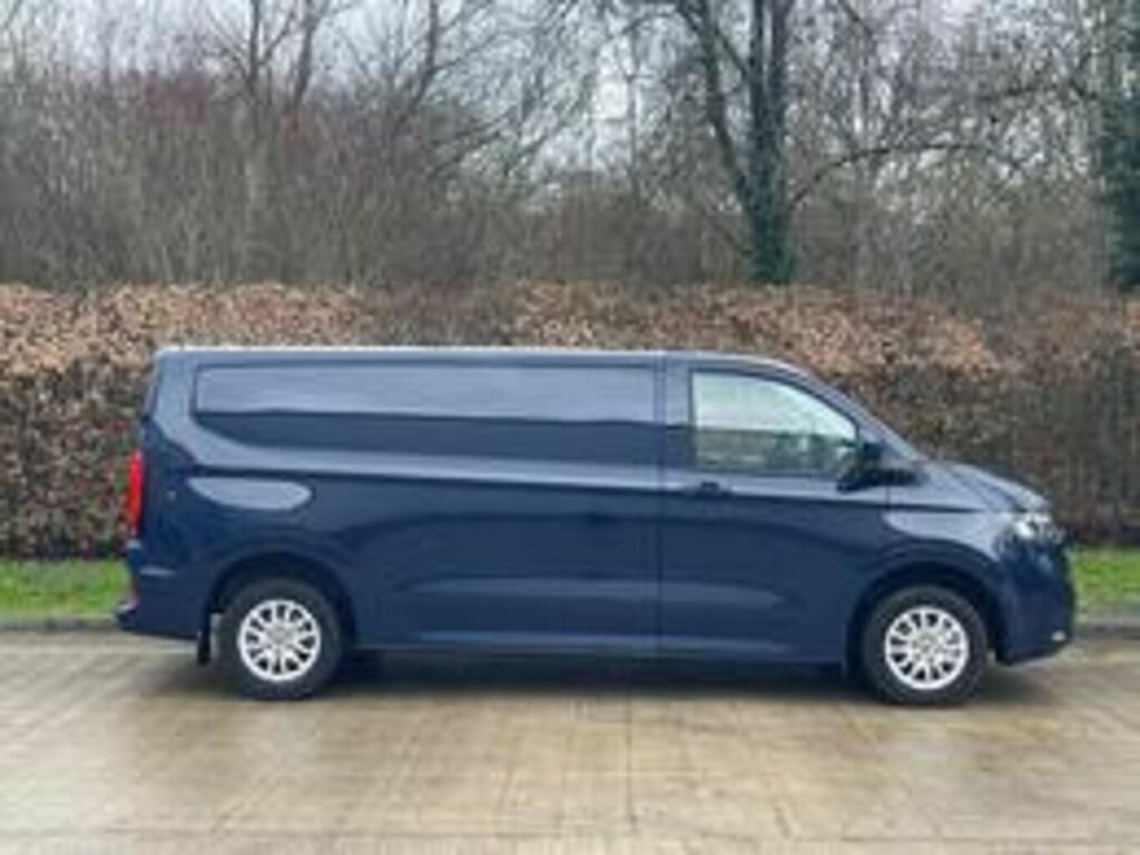 Volkswagen E-Transporter 100Kw 65Kwh Commerce Pro Van RE25XKO Blue #4