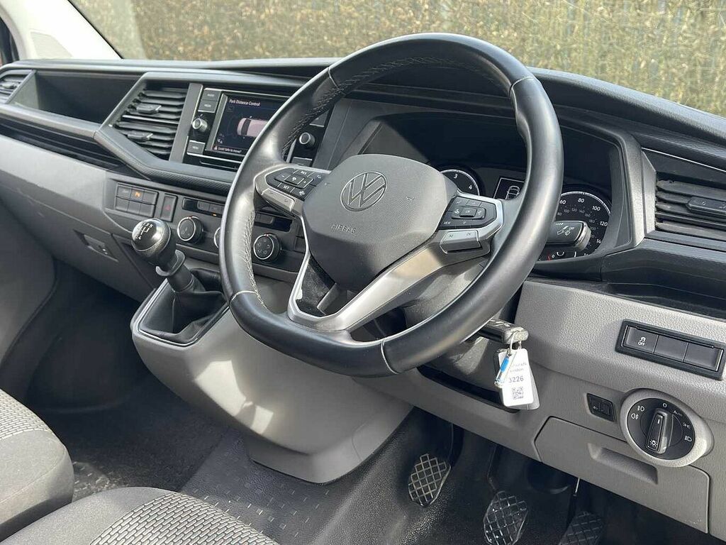 Volkswagen Transporter 2.0 Tdi 110 Highline Van VA72AOE Black #6