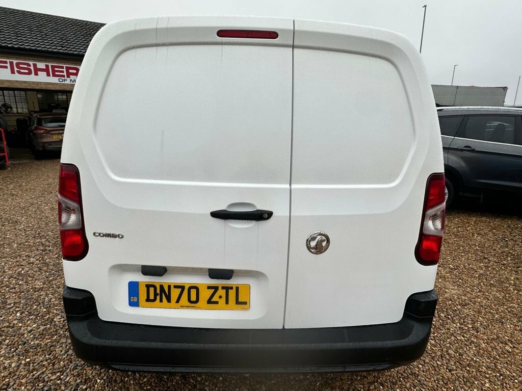 Vauxhall Combo 1.6L Edition DN70ZTL White #6