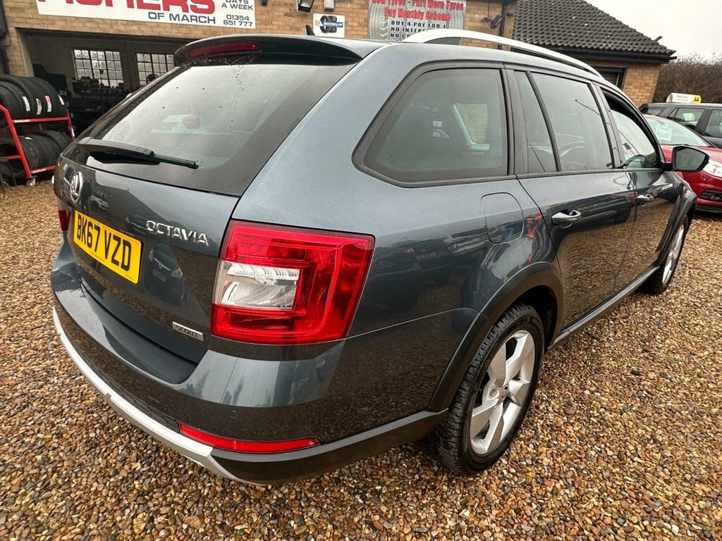 Skoda Octavia 2L Scout BK67VZD Grey #4