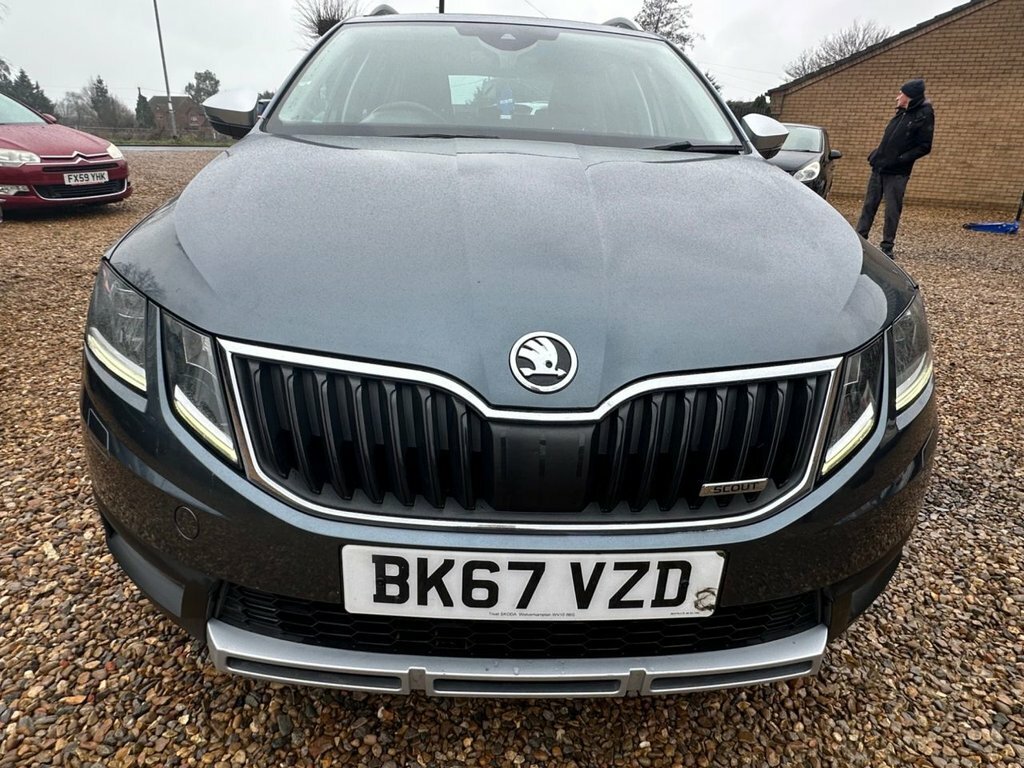 Skoda Octavia 2L Scout BK67VZD Grey #3