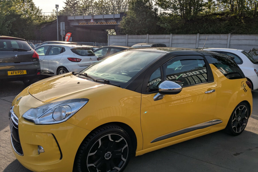 Citroen DS3 Dsport Plus FG62OYD Yellow #2