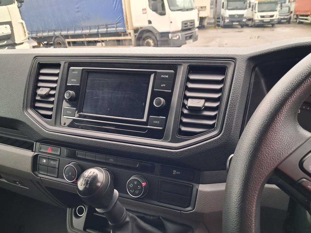 Volkswagen Crafter Crafter Cr35 2.0Tdi Trend... SV72ZSK #2
