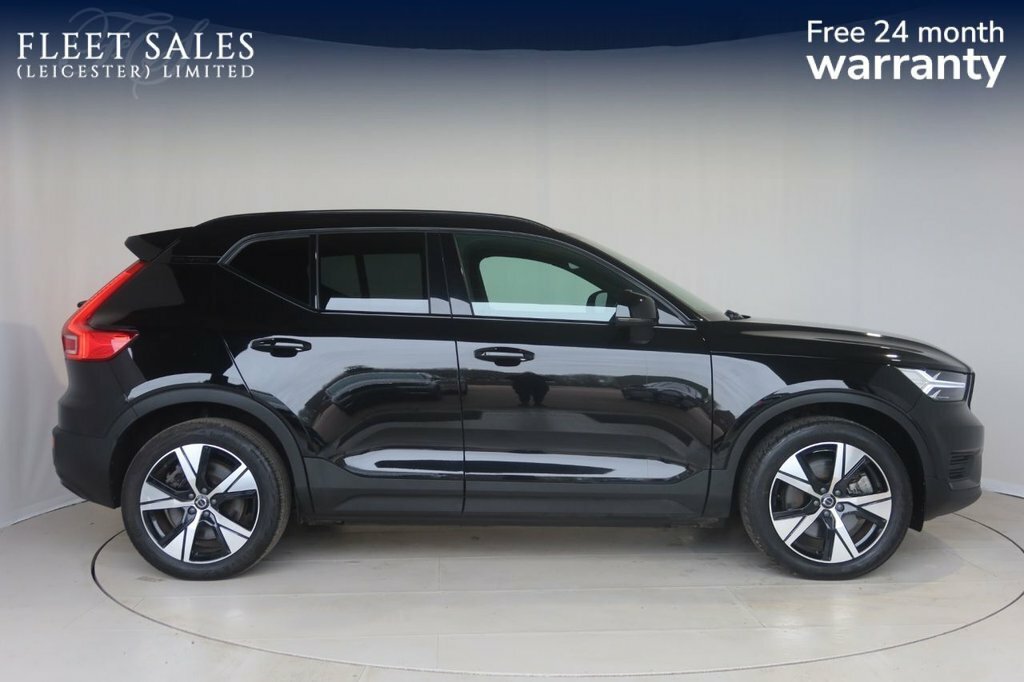 Volvo XC40 Suv YR71ZHM Black #2