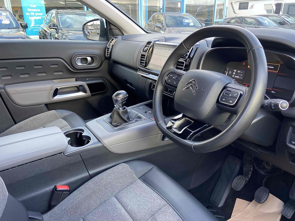 Citroen C5 Aircross Bluehdi Shine PO71FKG White #6