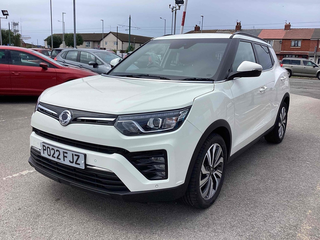SsangYong Tivoli P Ultimate Nav PO22FJZ White #3
