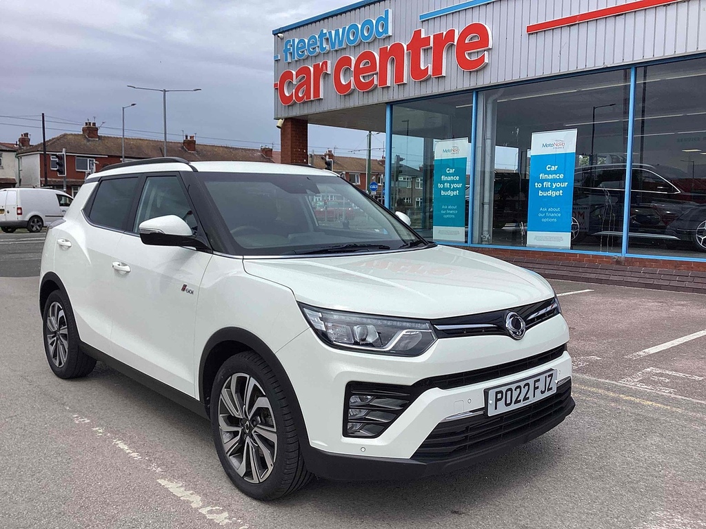 SsangYong Tivoli P Ultimate Nav White