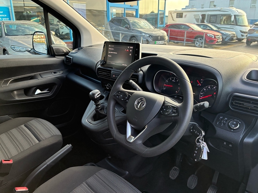 Vauxhall Combo Life Turbo Energy Blue #3