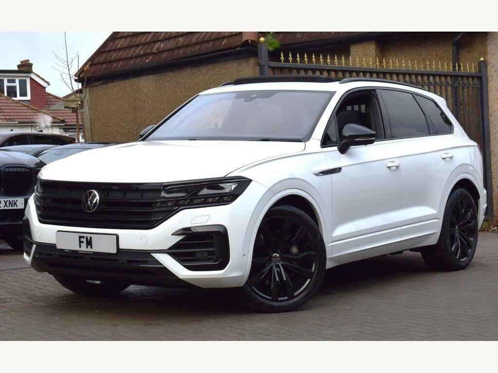 Volkswagen Touareg 3.0 Tsi V6 Black Edition Tiptronic 4Motion Euro 6 White #3