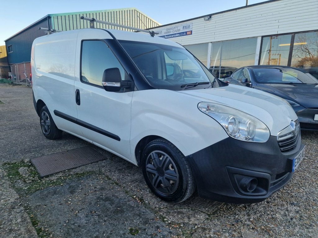 Vauxhall Combo 1.3L Null White
