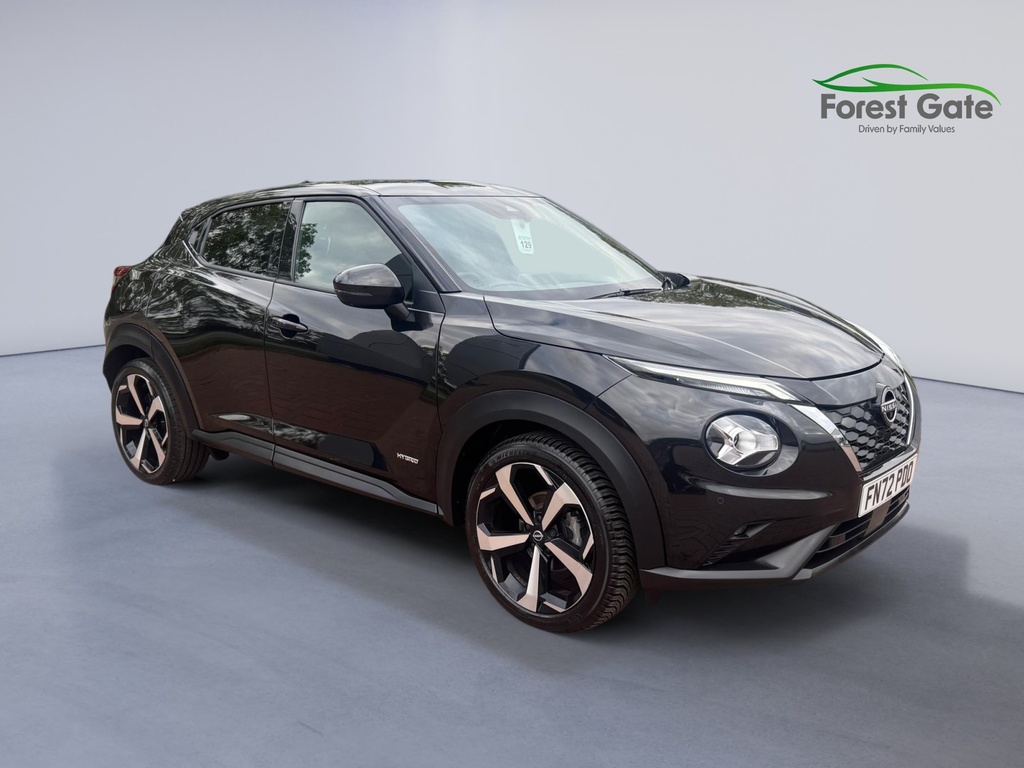Nissan Juke 1.6 Tekna Suv Hybrid Euro 6 143 P FN72PDO Black #2