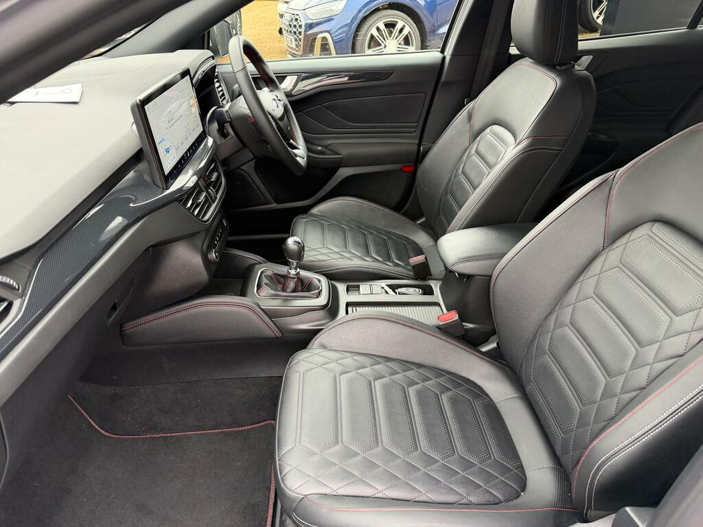 Ford Focus 1.0T Ecoboost Mhev St-line X Hatchback LJ24GMD Silver #6