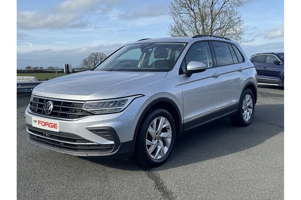 Volkswagen Tiguan Tsi Life Suv 1.5 150 Ps U14070 PJ21HKF Silver #3