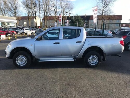 Mitsubishi L200 2.5 Di-d 4X4 4Life Lb Dcb 134 Bhp DP65KWR Silver #3