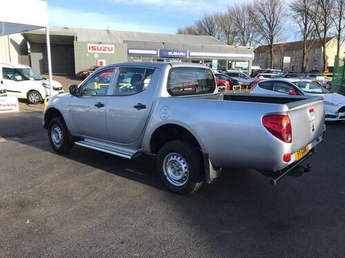 Mitsubishi L200 2.5 Di-d 4X4 4Life Lb Dcb 134 Bhp DP65KWR Silver #5