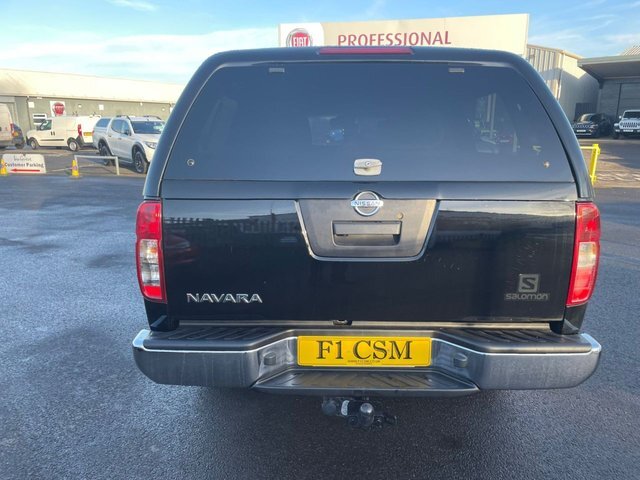 Nissan Navara 2.5 Dci Salomon 4X4 Shr Dcb 188 Bhp Black #6