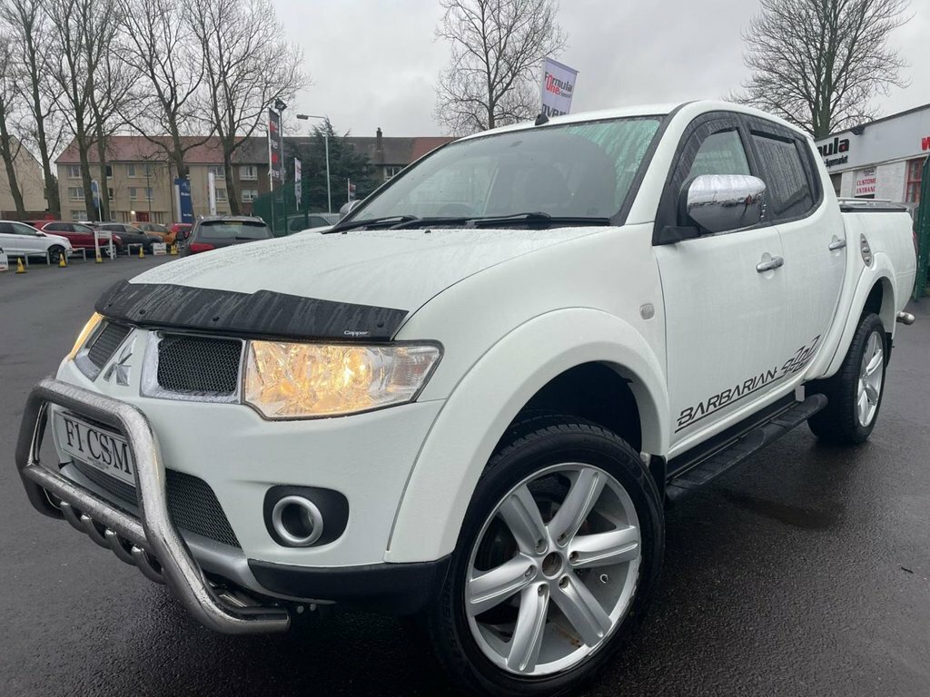Mitsubishi L200 2.5 Di-d 4X4 Barbarian Lb Dcb 175 Bhp White