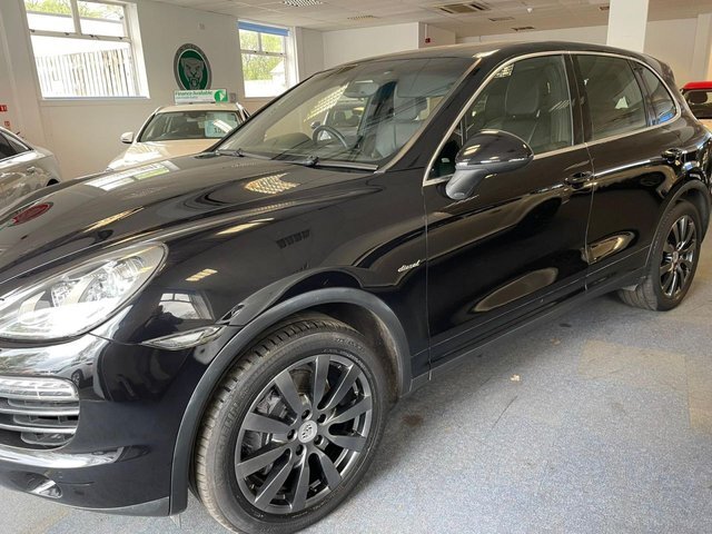 Porsche Cayenne 3L D V6 Tiptronic SV12NHK Black #5