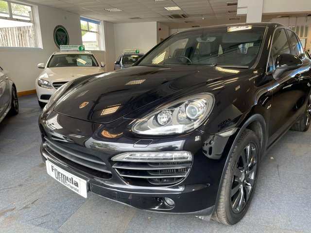 Porsche Cayenne 3L D V6 Tiptronic SV12NHK Black #4