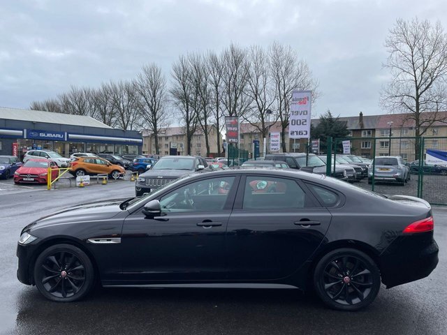Jaguar XF 2L R-sport AE66RXM Black #3