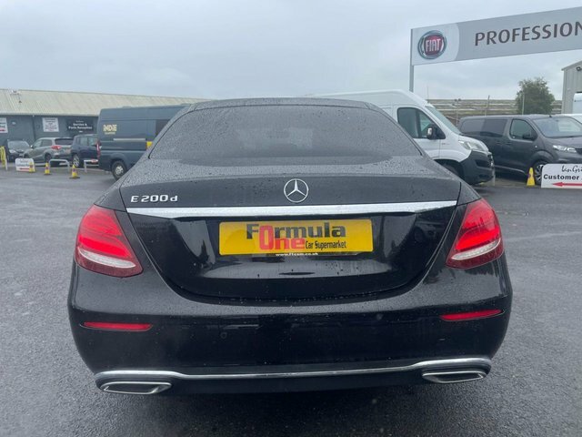 Mercedes-Benz E Class 2L E 200 D Se LS67YLH Black #5