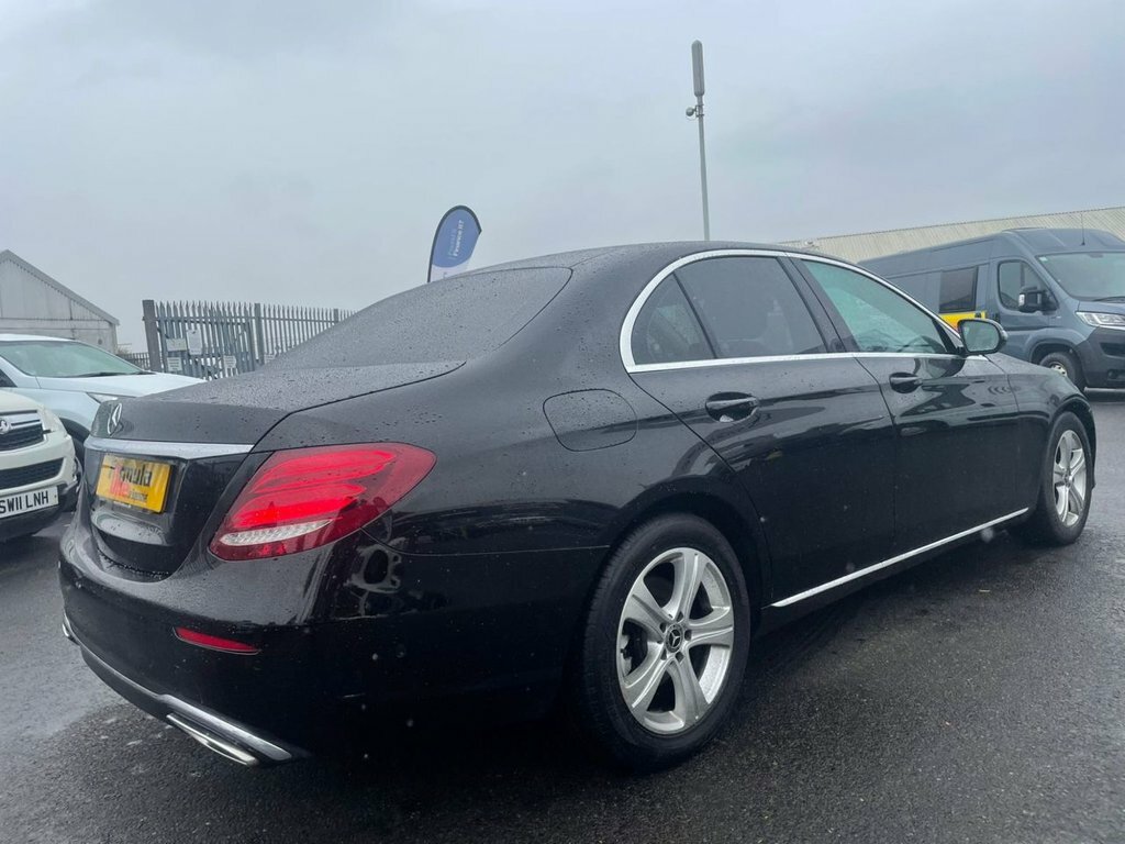 Mercedes-Benz E Class 2L E 200 D Se LS67YLH Black #6