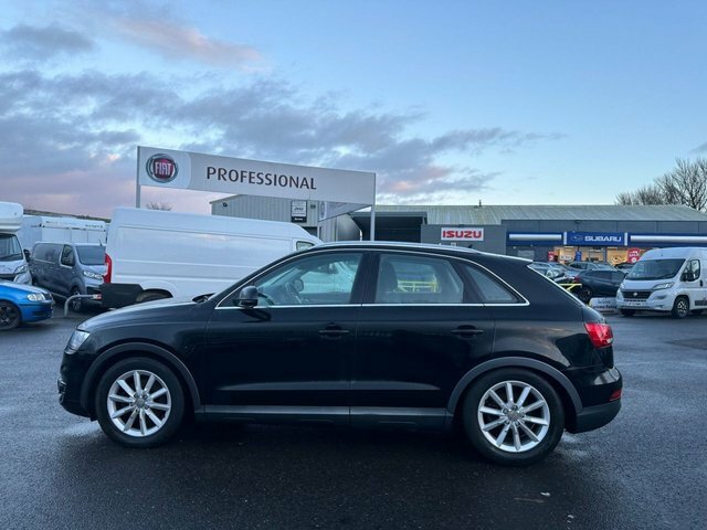 Audi Q3 2L Tdi Se Black #4