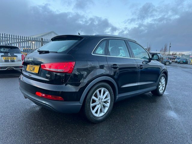 Audi Q3 2L Tdi Se Black #5