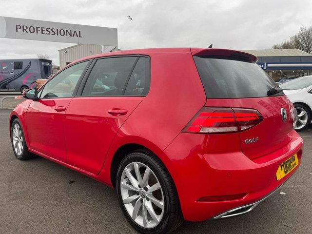 Volkswagen Golf 2L Gt Tdi Bluemotion Technology KN67AYT Red #5