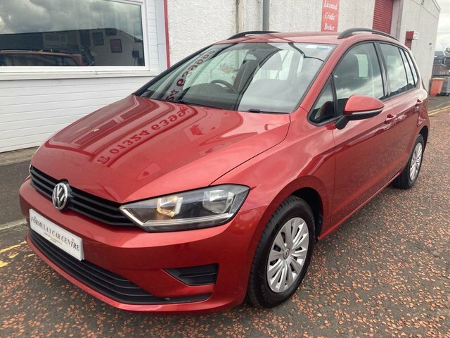 Volkswagen Golf SV 1.6 S Tdi 108 Bhp Red #3