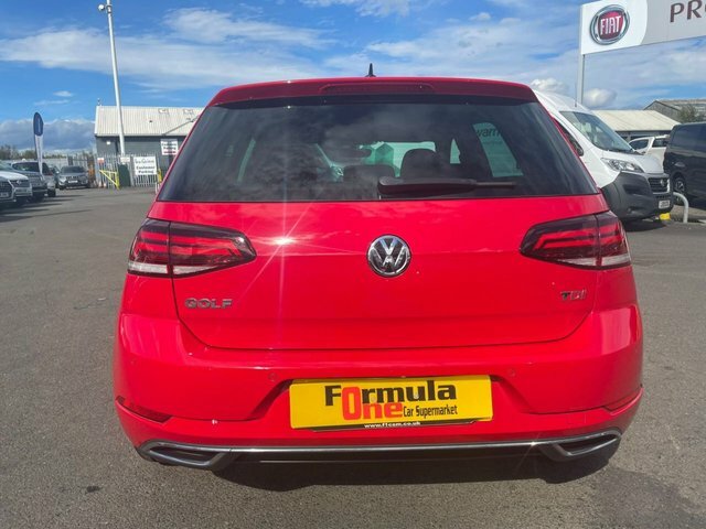 Volkswagen Golf 1.6 Gt Tdi Bluemotion Technology 114 Bhp YM17SVT Red #5