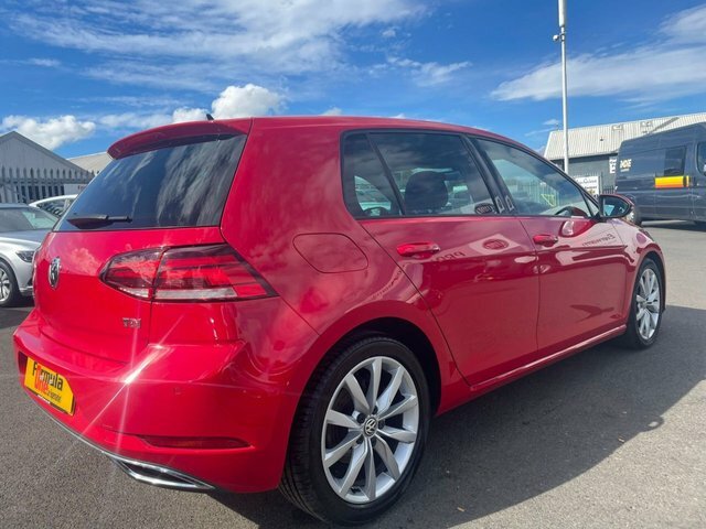 Volkswagen Golf 1.6 Gt Tdi Bluemotion Technology 114 Bhp YM17SVT Red #6