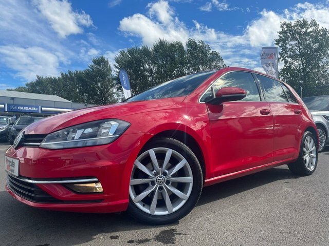 Volkswagen Golf 1.6 Gt Tdi Bluemotion Technology 114 Bhp Red