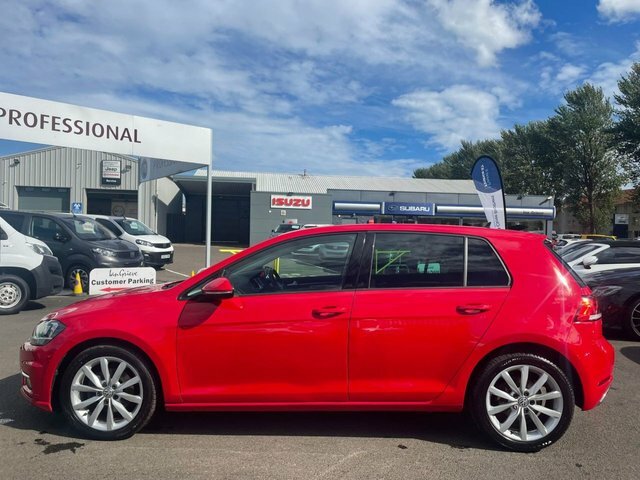 Volkswagen Golf 1.6 Gt Tdi Bluemotion Technology 114 Bhp YM17SVT Red #3