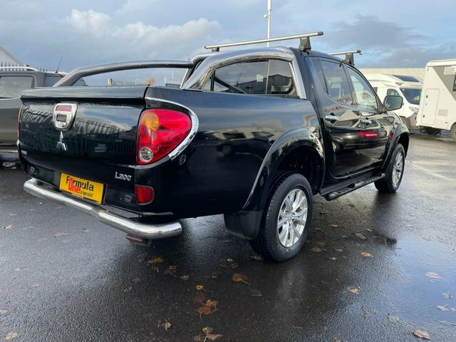 Mitsubishi L200 2.5 Di-d 4X4 Barbarian Lb Dcb 175 Bhp Black #6